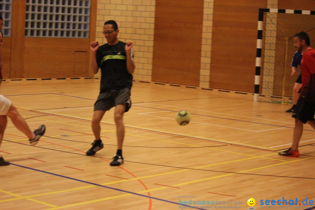 Fussball: St. Gallen,  Schweiz, 26.04.2016