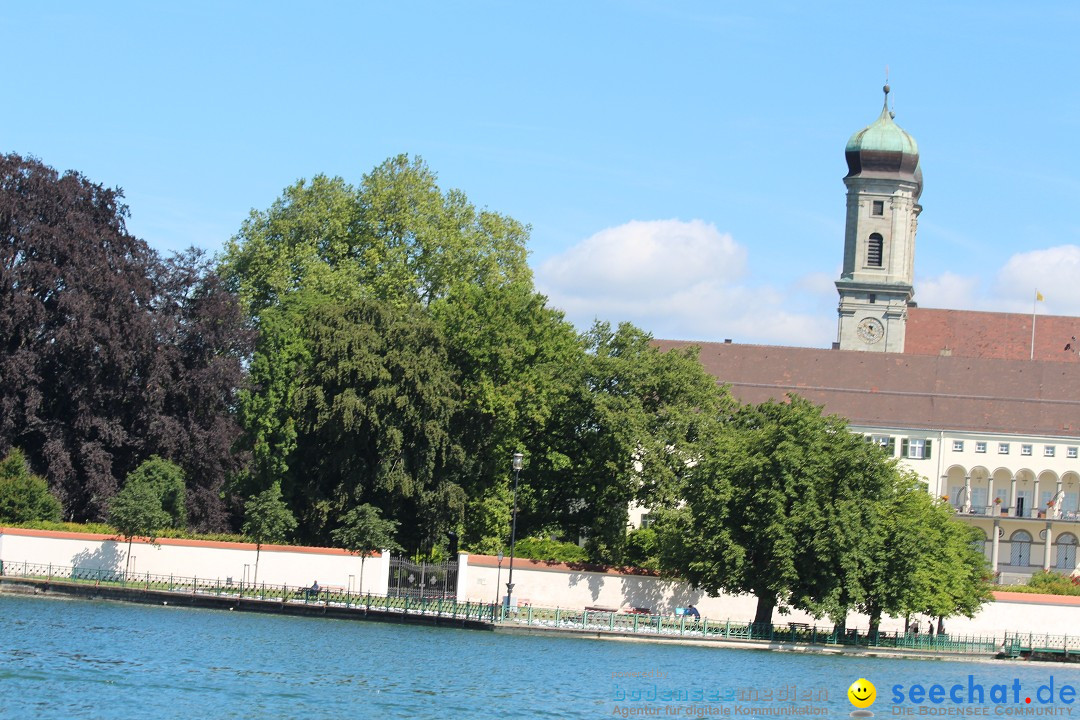 BODENSEEBOOT.DE - Bodenseequerung von Bernhard Nuss: Friedrichshafen, 04.07