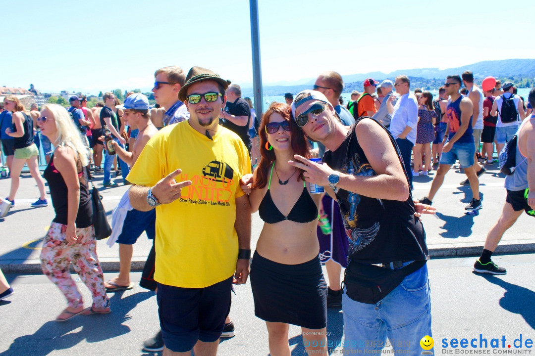 streetparade-Zuerich-2016-08-13-Bodensee-Community-SEECHAT_DE-_172_.jpg