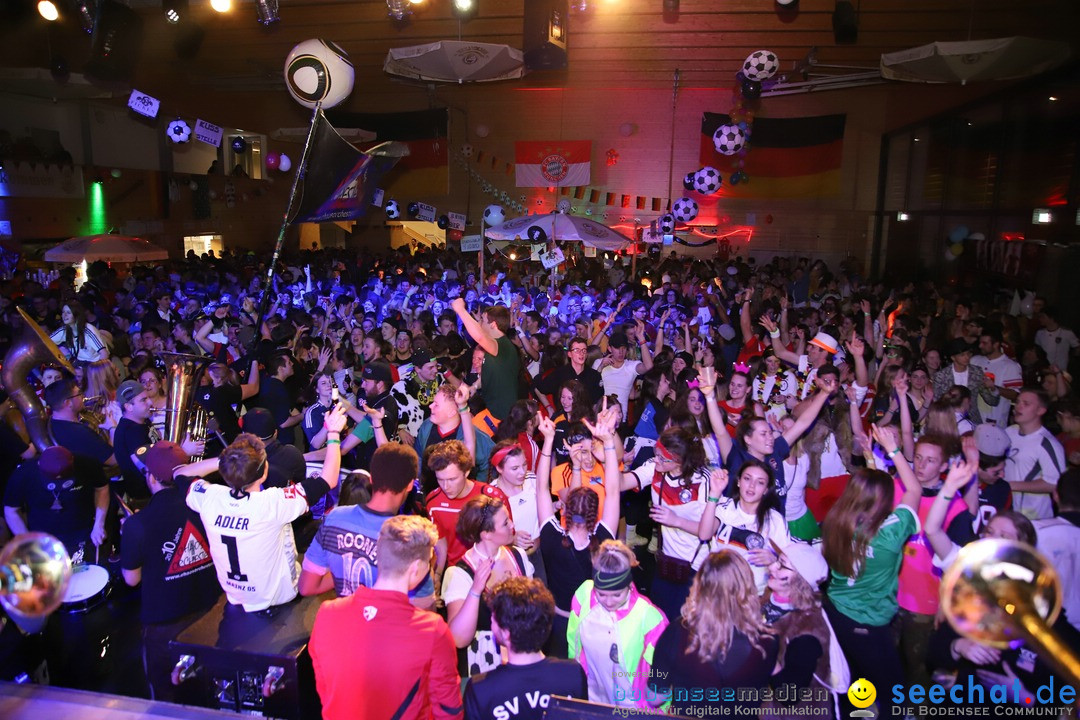 FUSS-BALL XL - Fasnetsball in Neukirch am Bodensee, 03.02.2018