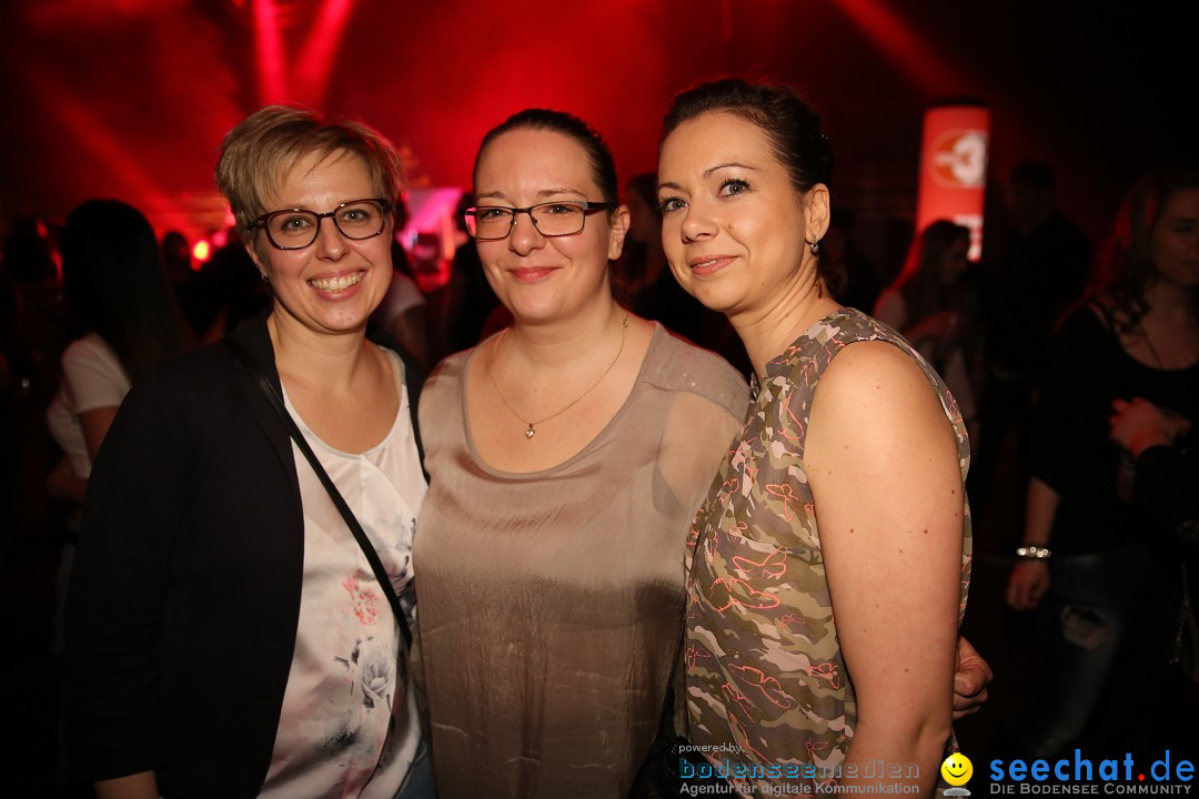 WE LOVE THE 90'S - ratiopharmarena: Neu-Ulm, 24.03.2018