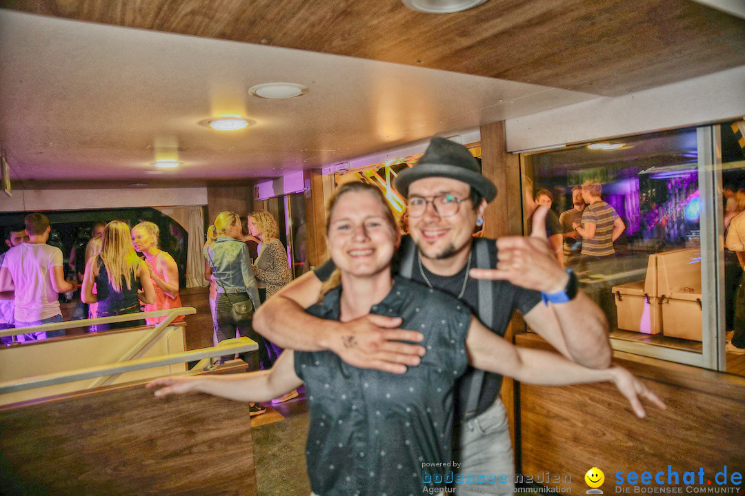 LAKE OFF MUSIC BOAT: Konstanz-Meersburg am Bodensee, 09.05.2018