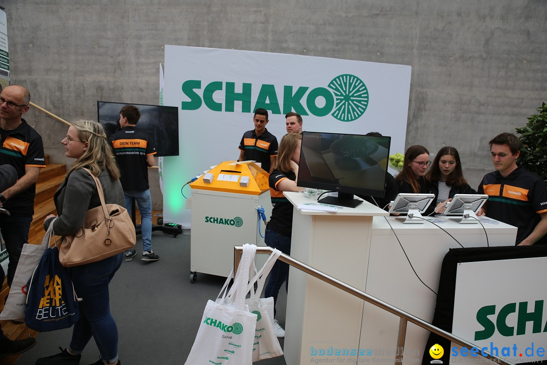 Ausbildungsboerse - Stadthalle: Tuttlingen, 06.04.2019