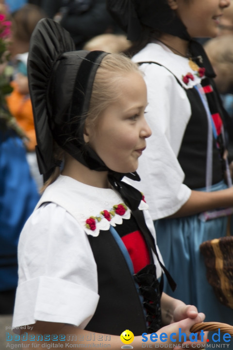 Sechselaeuten Kinderumzug - Fruehlingsfest: Zuerich, 08.04.2019