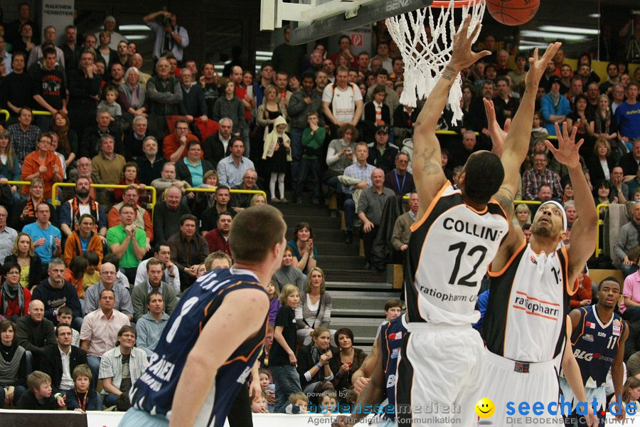 Basketball Bundesliga: ULM - BREMERHAVEN: Ulm, 27.02.2010