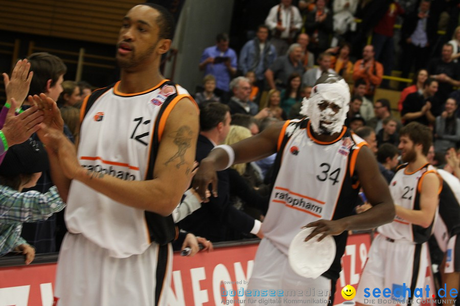 Basketball Bundesliga: ULM - BREMERHAVEN: Ulm, 27.02.2010