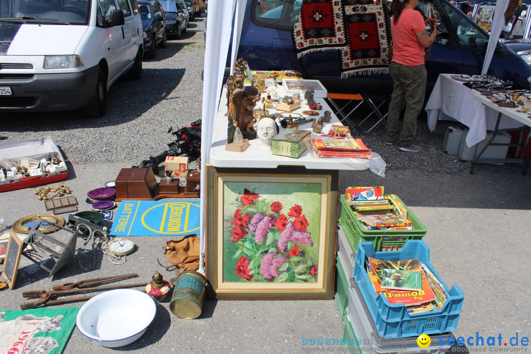 Flohmarkt in Altstaetten SG: Schweiz am Bodensee, 14.07.2019