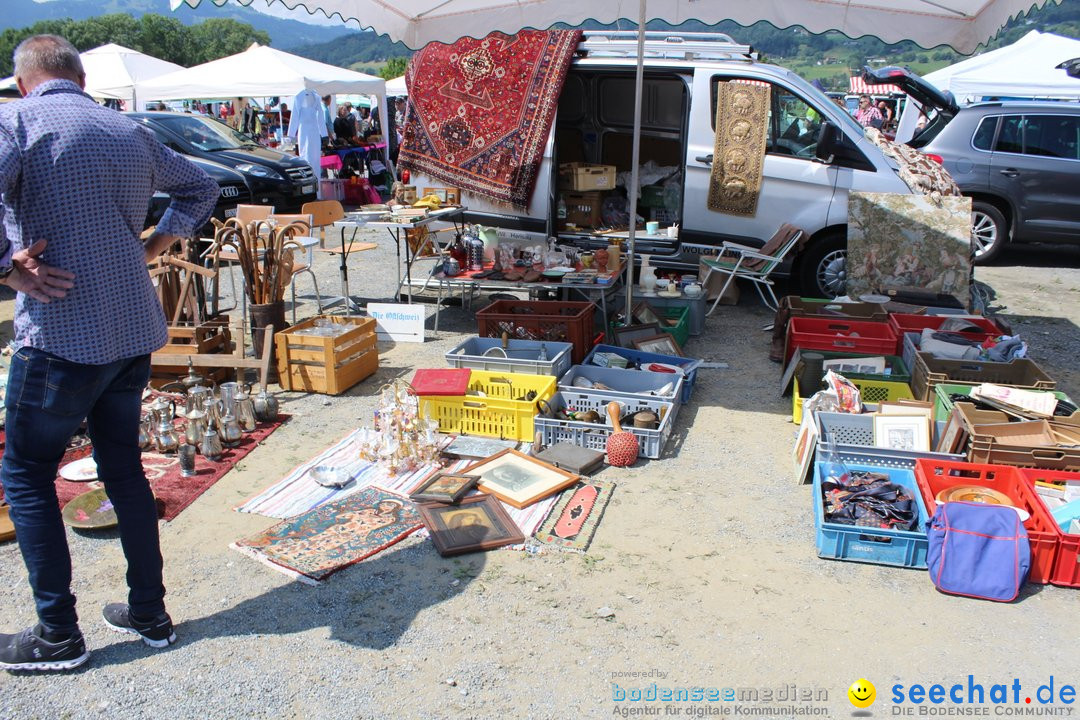 Flohmarkt in Altstaetten SG: Schweiz am Bodensee, 14.07.2019