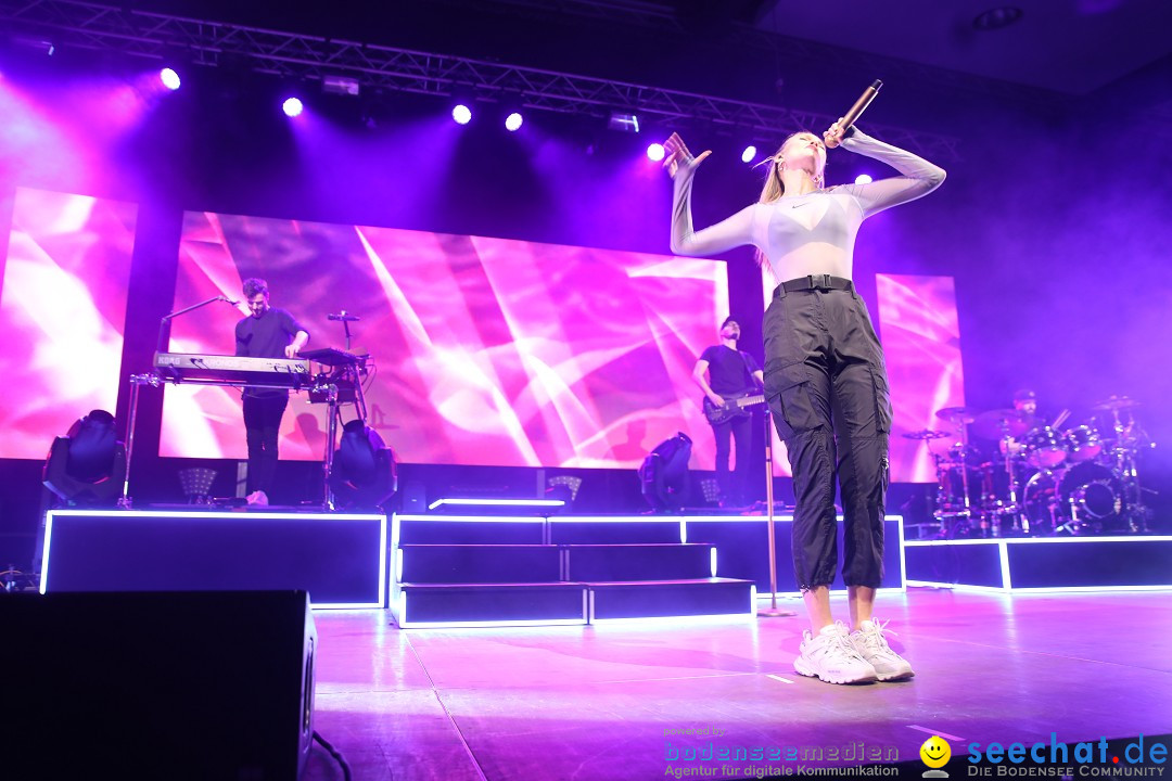 Glasperlenspiel Licht und Schatten Tour, Oberschwabenhalle: Ravensburg, 29.