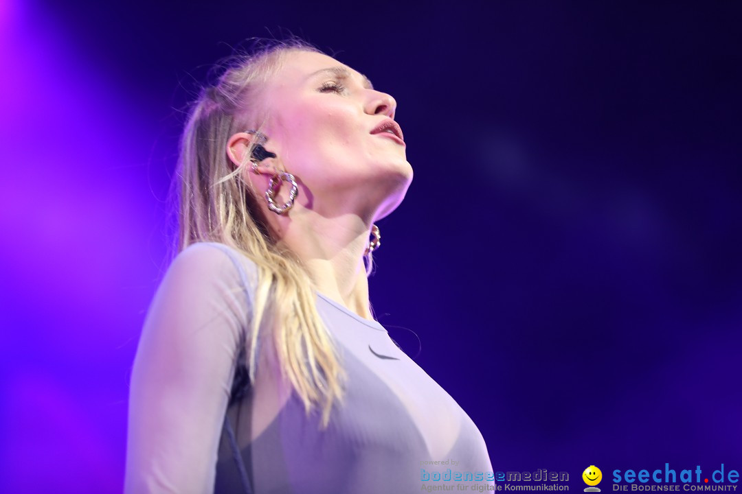 Glasperlenspiel Licht und Schatten Tour, Oberschwabenhalle: Ravensburg, 29.