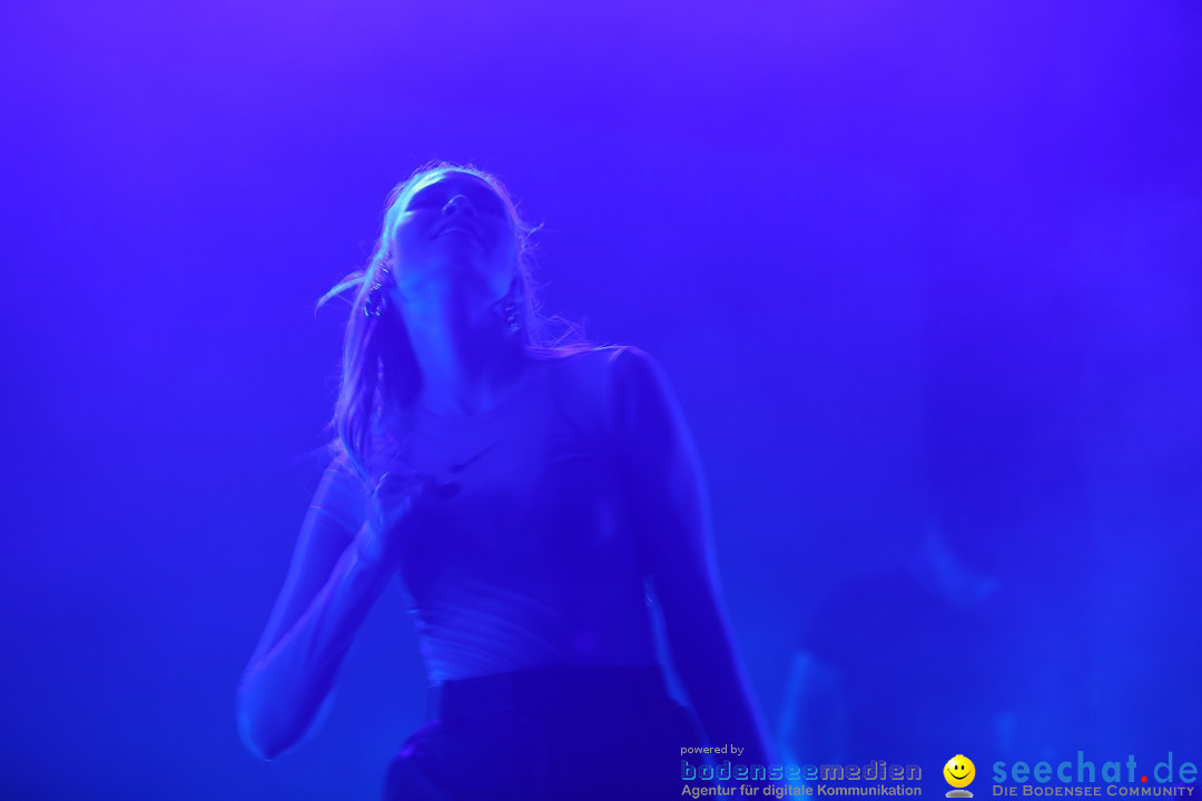 Glasperlenspiel Licht und Schatten Tour, Oberschwabenhalle: Ravensburg, 29.