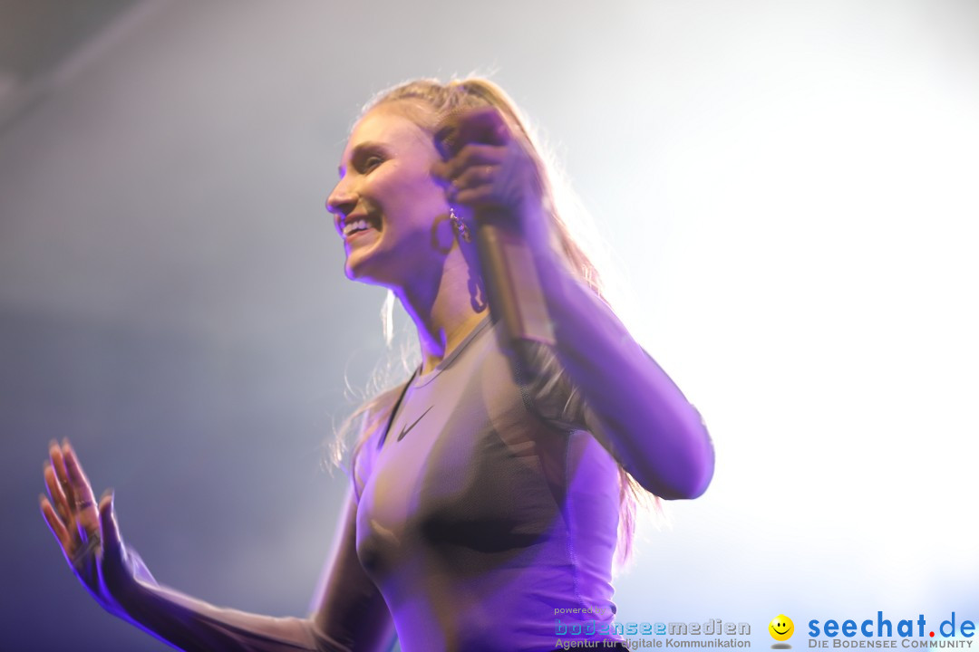 Glasperlenspiel Licht und Schatten Tour, Oberschwabenhalle: Ravensburg, 29.