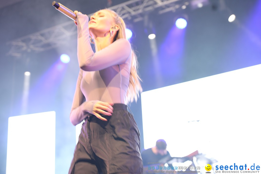 Glasperlenspiel Licht und Schatten Tour, Oberschwabenhalle: Ravensburg, 29.