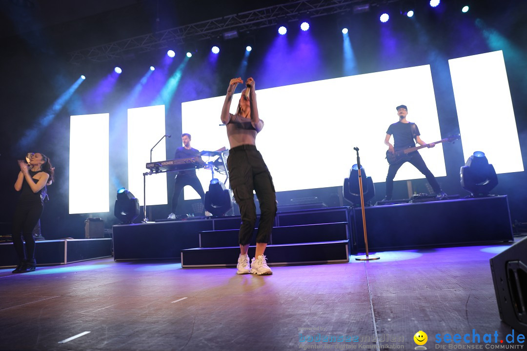 Glasperlenspiel Licht und Schatten Tour, Oberschwabenhalle: Ravensburg, 29.