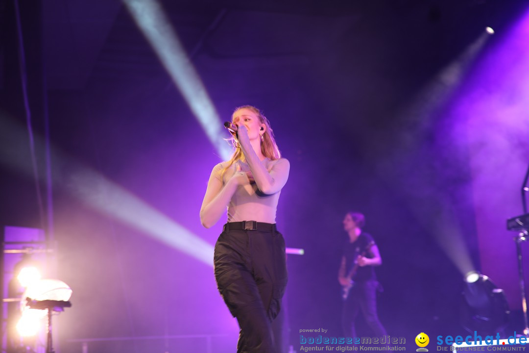 Glasperlenspiel Licht und Schatten Tour, Oberschwabenhalle: Ravensburg, 29.