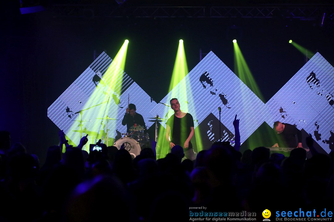SOLARFAKE und Adam is a Girl - Caserne: Friedrichshafen am Bodensee, 31.01.