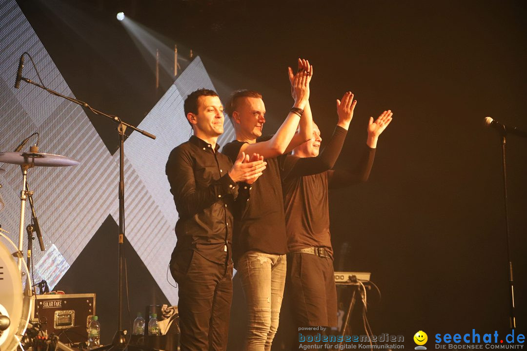 SOLARFAKE und Adam is a Girl - Caserne: Friedrichshafen am Bodensee, 31.01.