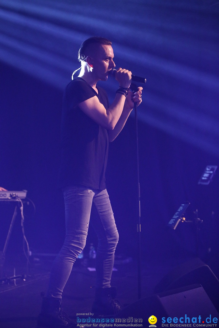 SOLARFAKE und Adam is a Girl - Caserne: Friedrichshafen am Bodensee, 31.01.