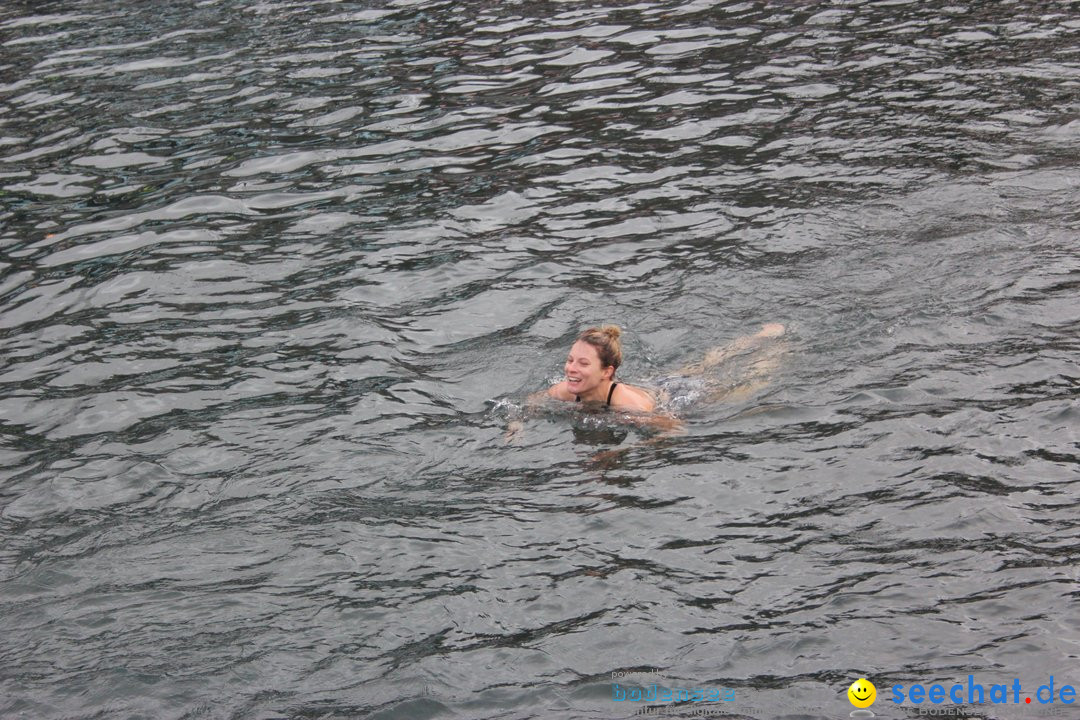 Nikolaus-Schwimmen - 21. Samichlaus-Schwimmen: Zuerich, 05.12.2021