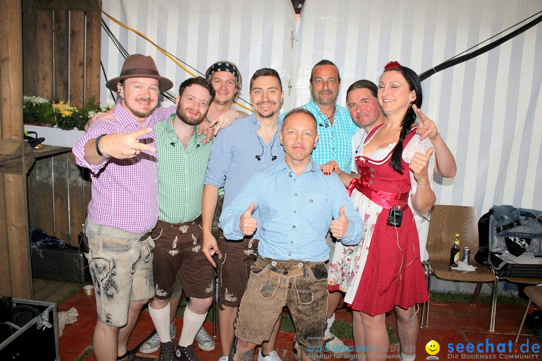 Nacht in Tracht mit Fly Partymusic: Schnetzenhausen, 28.05.2022
