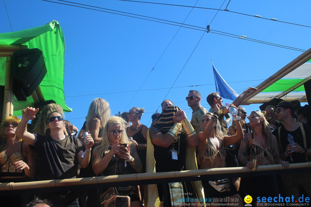 Street Parade 2022 mit dem Motto THINK: Zuerich, 13.08.2022