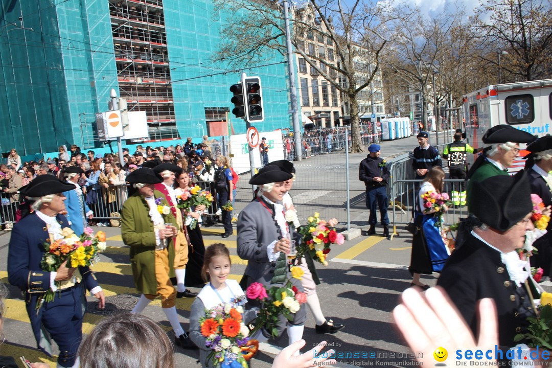 Sechselaeuten Umzug der Zuenfte: Zuerich, 17.04.2023