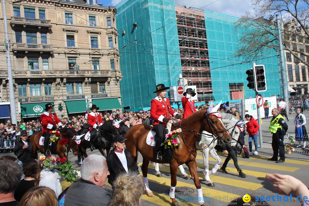 Sechselaeuten Umzug der Zuenfte: Zuerich, 17.04.2023