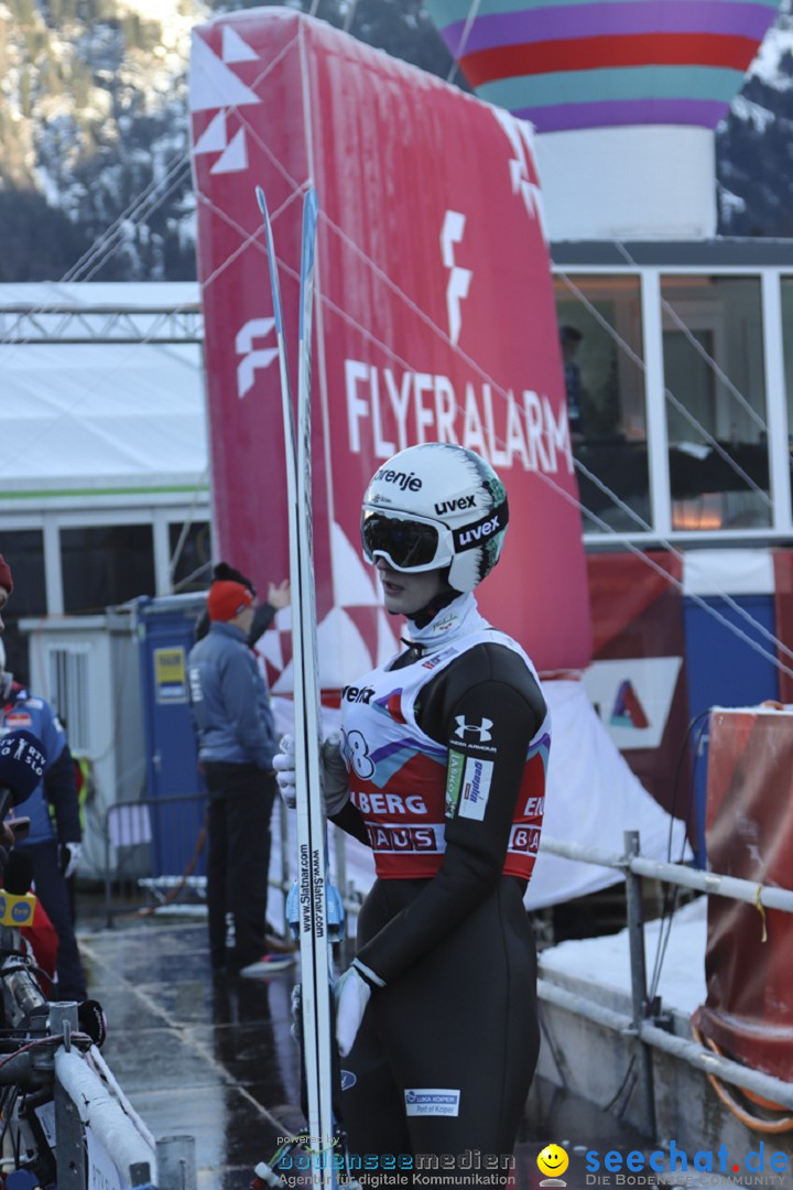 FIS SKISPRUNG WELTCUP: Engelberg, 17.12.2023