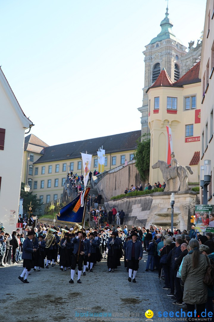Blutritt - Reiterprozession - Heilig-Blut-Reliquie: Weingarten, 10.05.2024