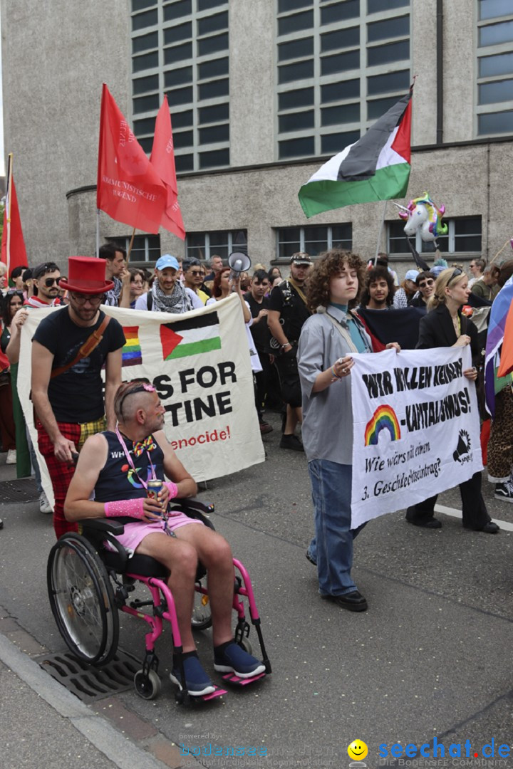 ZURICH PRIDE FESTIVAL: Zuerich - Schweiz, 15.06.2024