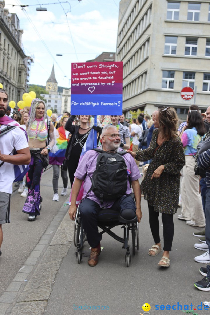 ZURICH PRIDE FESTIVAL: Zuerich - Schweiz, 15.06.2024