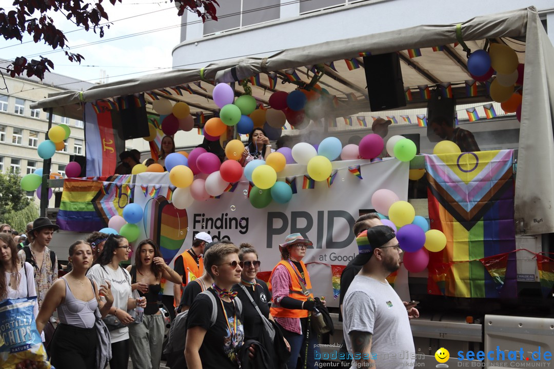 ZURICH PRIDE FESTIVAL: Zuerich - Schweiz, 15.06.2024