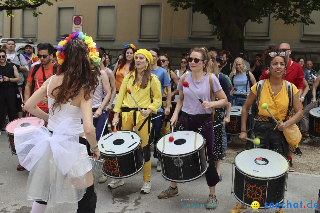 ZURICH PRIDE FESTIVAL: Zuerich - Schweiz, 15.06.2024