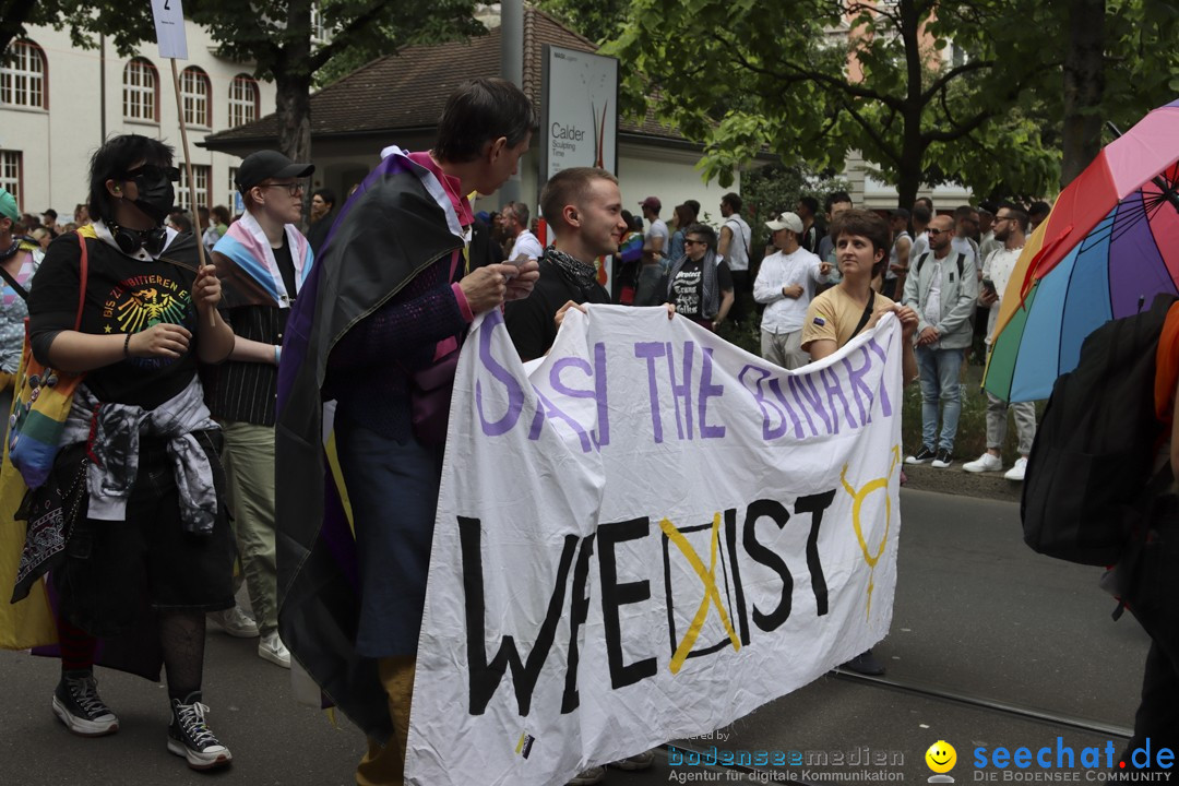 ZURICH PRIDE FESTIVAL: Zuerich - Schweiz, 15.06.2024