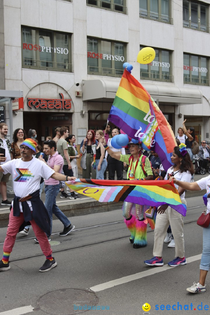 ZURICH PRIDE FESTIVAL: Zuerich - Schweiz, 15.06.2024