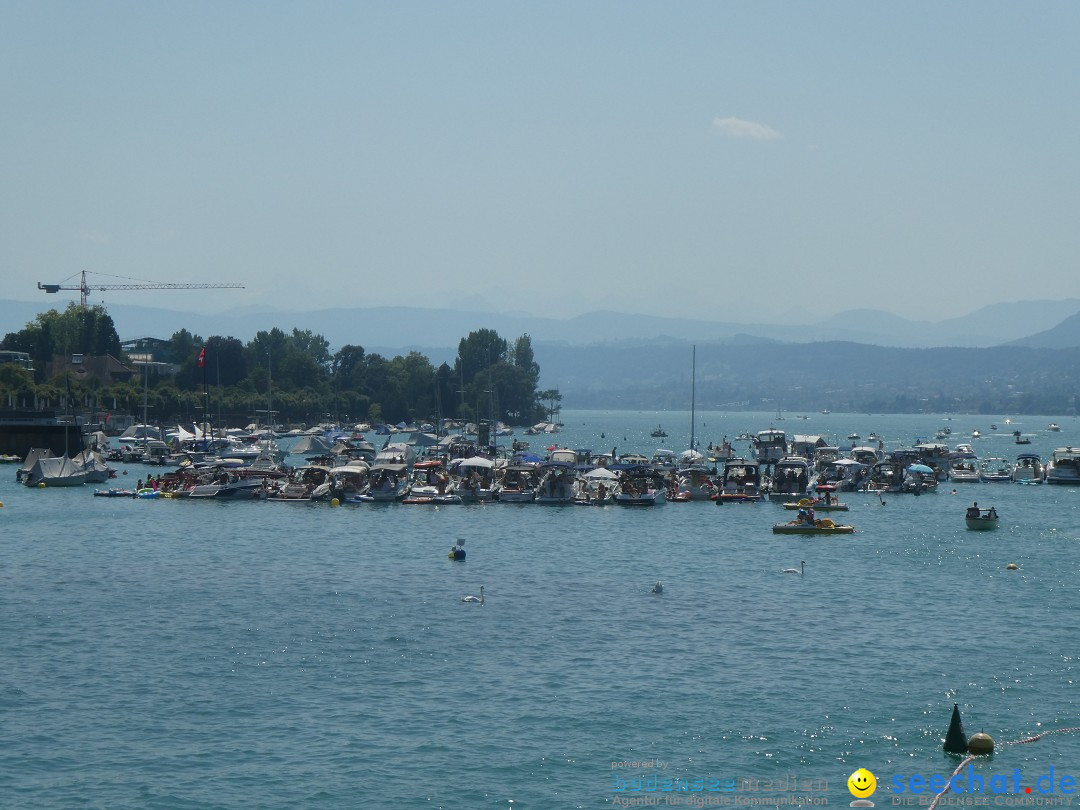 Streetparade 2025 - Live Love, Love Life: Zuerich, 09.08.2025