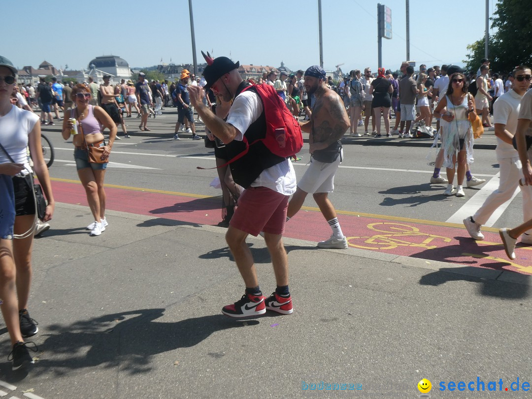 Streetparade 2025 - Live Love, Love Life: Zuerich, 09.08.2025