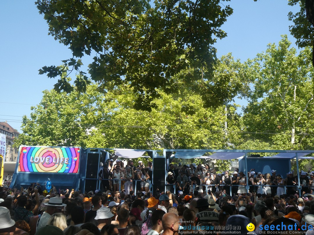 Streetparade 2025 - Live Love, Love Life: Zuerich, 09.08.2025