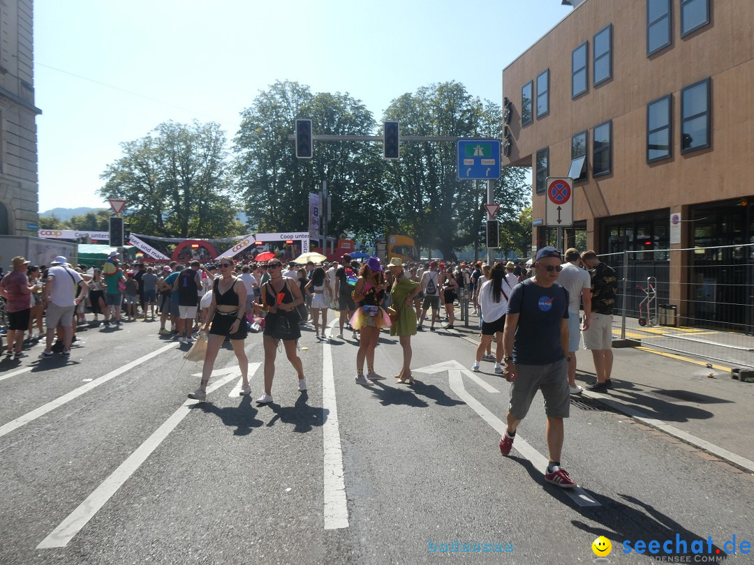 Streetparade 2025 - Live Love, Love Life: Zuerich, 09.08.2025