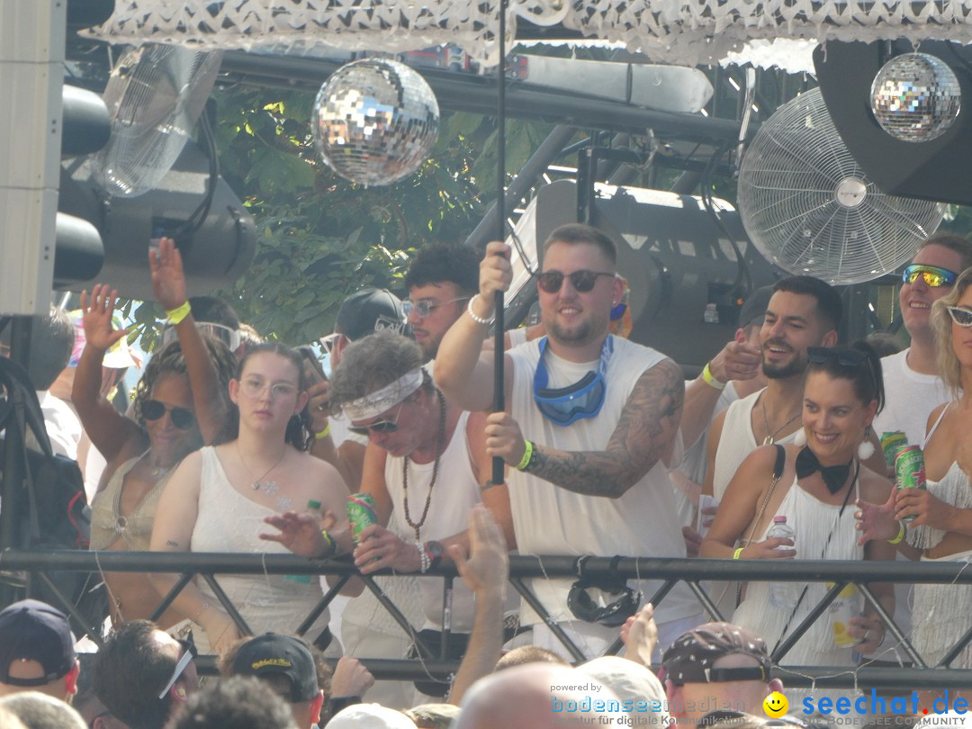 Streetparade 2025 - Live Love, Love Life: Zuerich, 09.08.2025