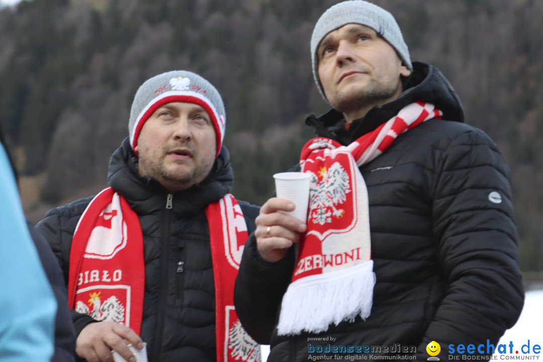 FIS SKISPRUNG WELTCUP: Engelberg, 21.12.2025