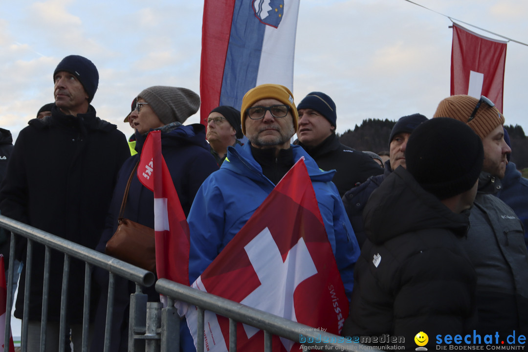 FIS SKISPRUNG WELTCUP: Engelberg, 21.12.2025