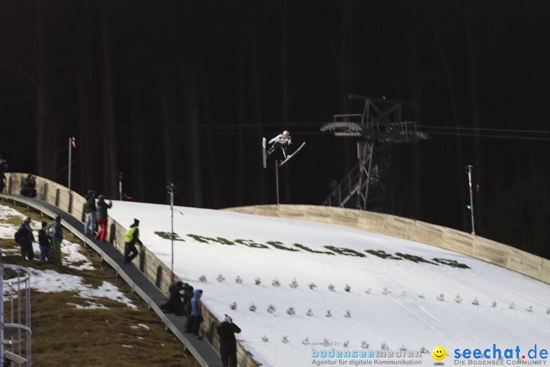 FIS SKISPRUNG WELTCUP: Engelberg, 21.12.2025