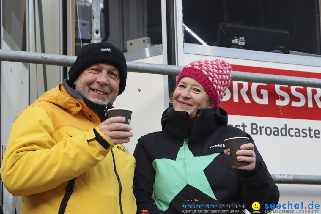 FIS SKISPRUNG WELTCUP: Engelberg, 21.12.2025