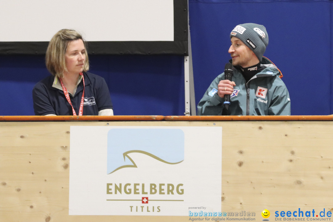 FIS SKISPRUNG WELTCUP: Engelberg, 21.12.2025