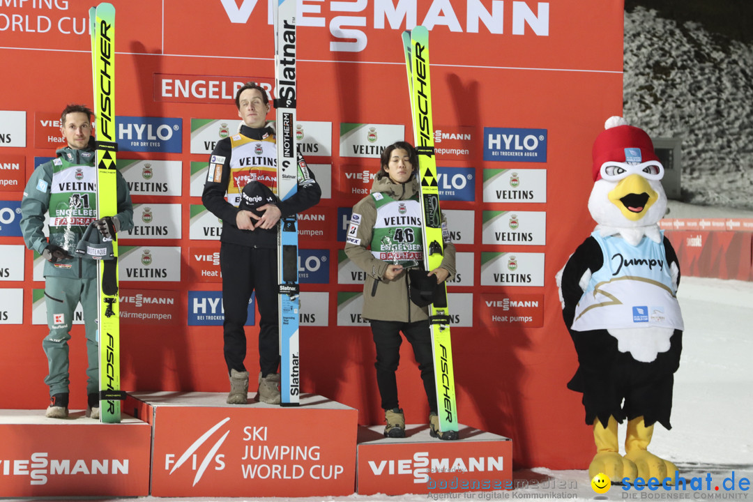 FIS SKISPRUNG WELTCUP: Engelberg, 21.12.2025