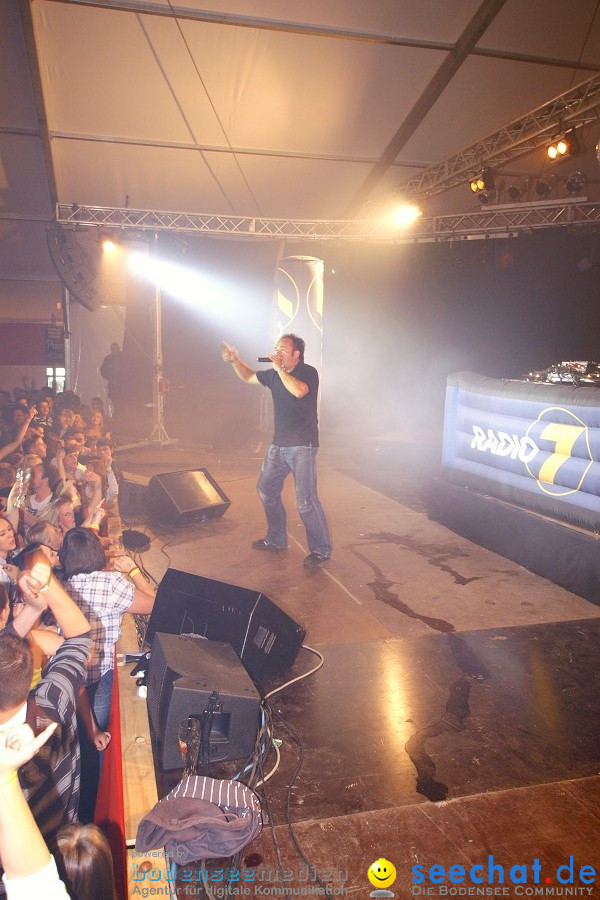 Festzelt auf dem Schweizerfeiertag mit Tim Toupet und Radio7-Partynacht: St