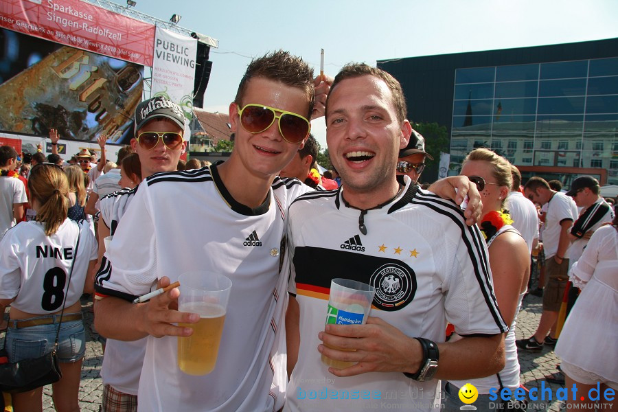 WM-2010: Deutschland-Argentinien (4:0): Singen, 03.07.2010