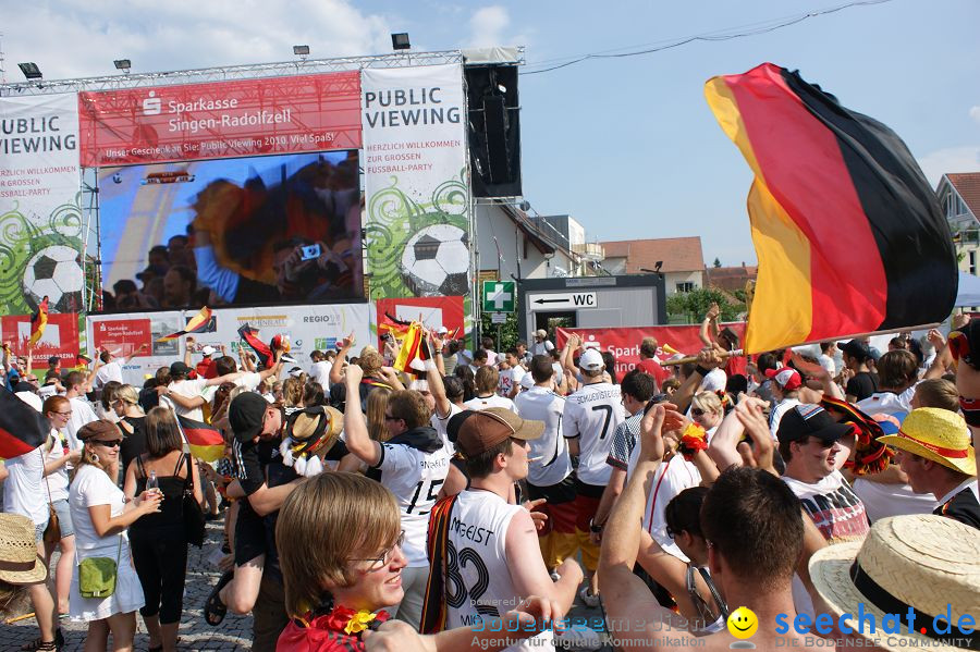 WM-2010: Deutschland-Argentinien (4:0): Singen, 03.07.2010