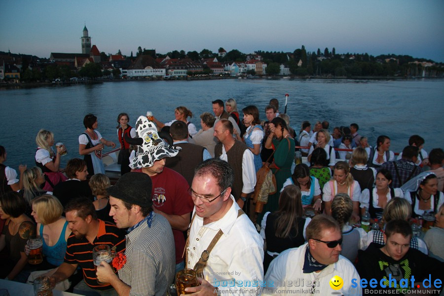 Wiesnboot-besser-fayern-als-die-Bayern-2010-Bodensee-Ueberlingen-110910-seechat_de-IMG_1067.JPG